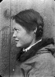 1895 Karen Margrethe Ane Tellesen (1/2)